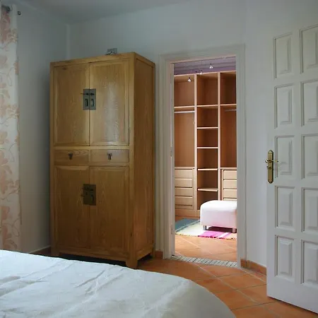 Holiday Av. De Colon Holiday home Caleta de Interian